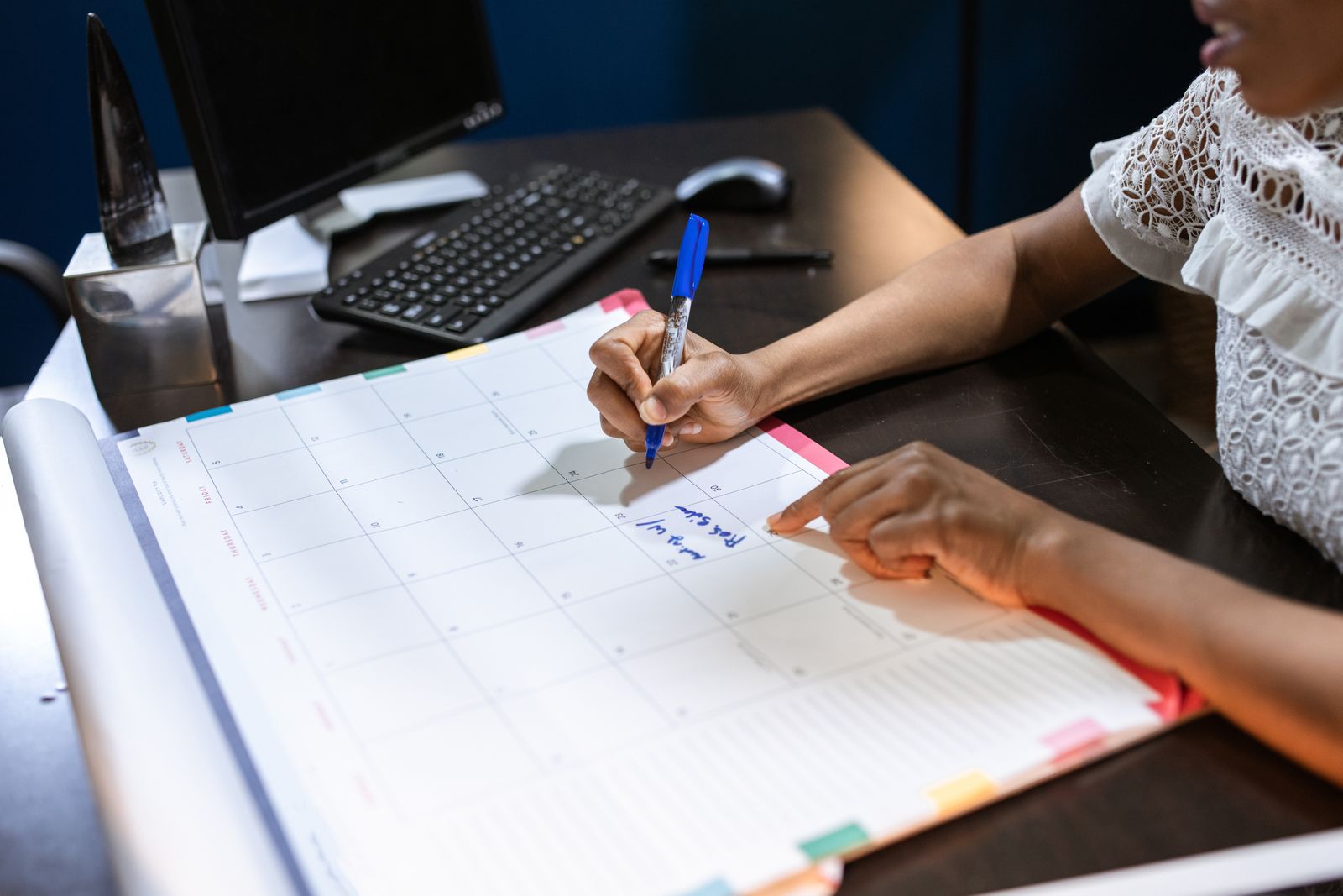 Renewal dates and notice periods being written into a calendar